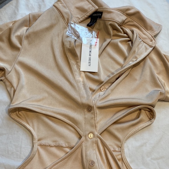 Streetwear Society Dress - Picture 2 of 9